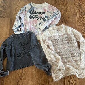 Women's Size XS 3 Shirt Bundle